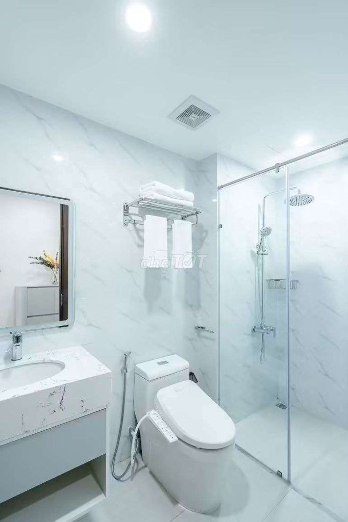 Rent apartment one bedroom, big balcony, elevator, security 24/7.
