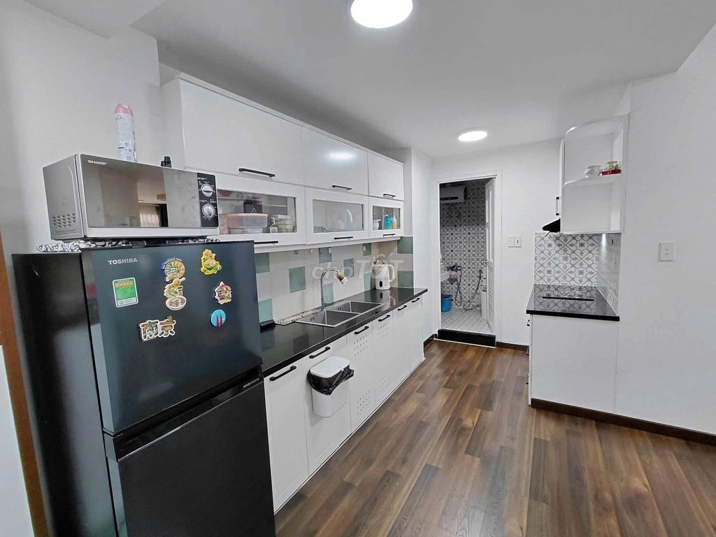 High-end apartment ResGreen-Thoại Ngọc Hầu. One bedroom, Full interior costs 10.5 million a month.