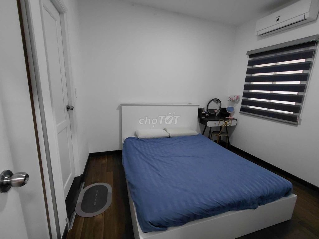 High-end apartment ResGreen-Thoại Ngọc Hầu. One bedroom, Full interior costs 10.5 million a month.