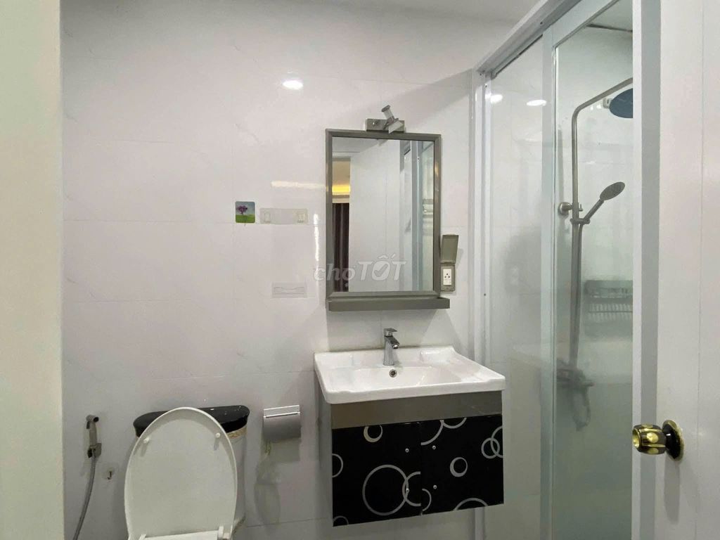 High-end apartment ResGreen-Thoại Ngọc Hầu. One bedroom, Full interior costs 10.5 million a month.