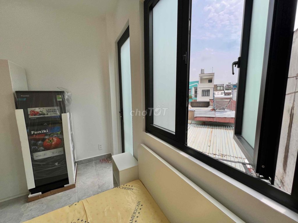 New 60% sleep room 65 meters 2 open blue shop window, Bình Thạnh.