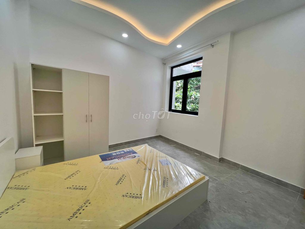New 60% sleep room 65 meters 2 open blue shop window, Bình Thạnh.