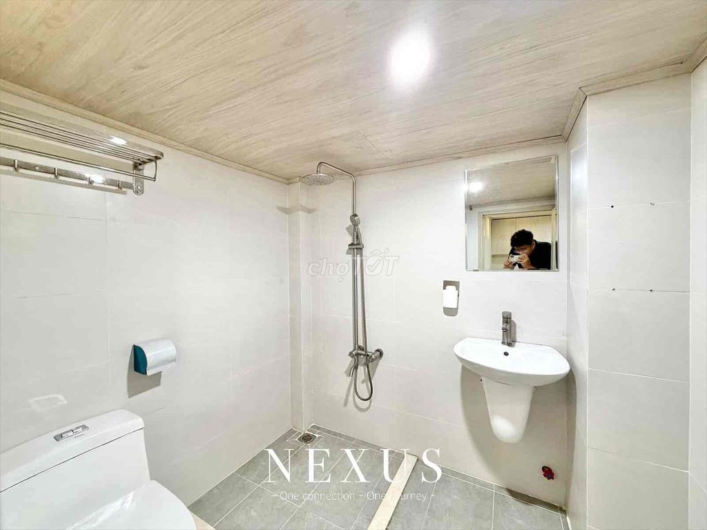 Renting apartment 6 million right at Cộng Hoà - full interior - with elevators