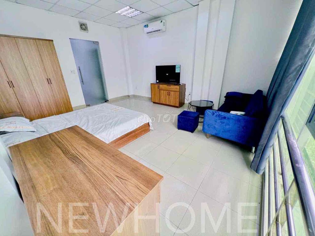 Rent apartment one-two, big balcony bedrooms, first-class elevator.