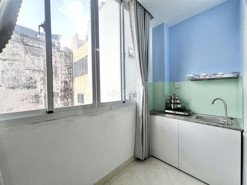 apartment V.I.P. 3 full clear view interior at Cao Thắng near bv from