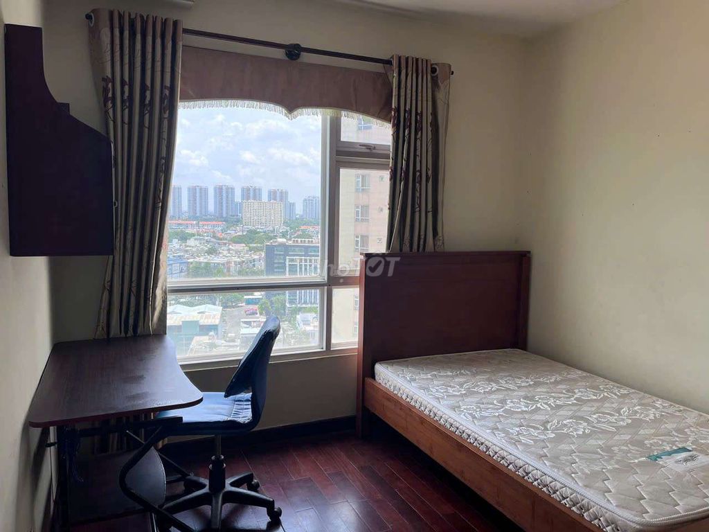 Rent the corner of 106 m2, 3 bedrooms, 2 toilets, An LJ Tower, số 19, An Phú.