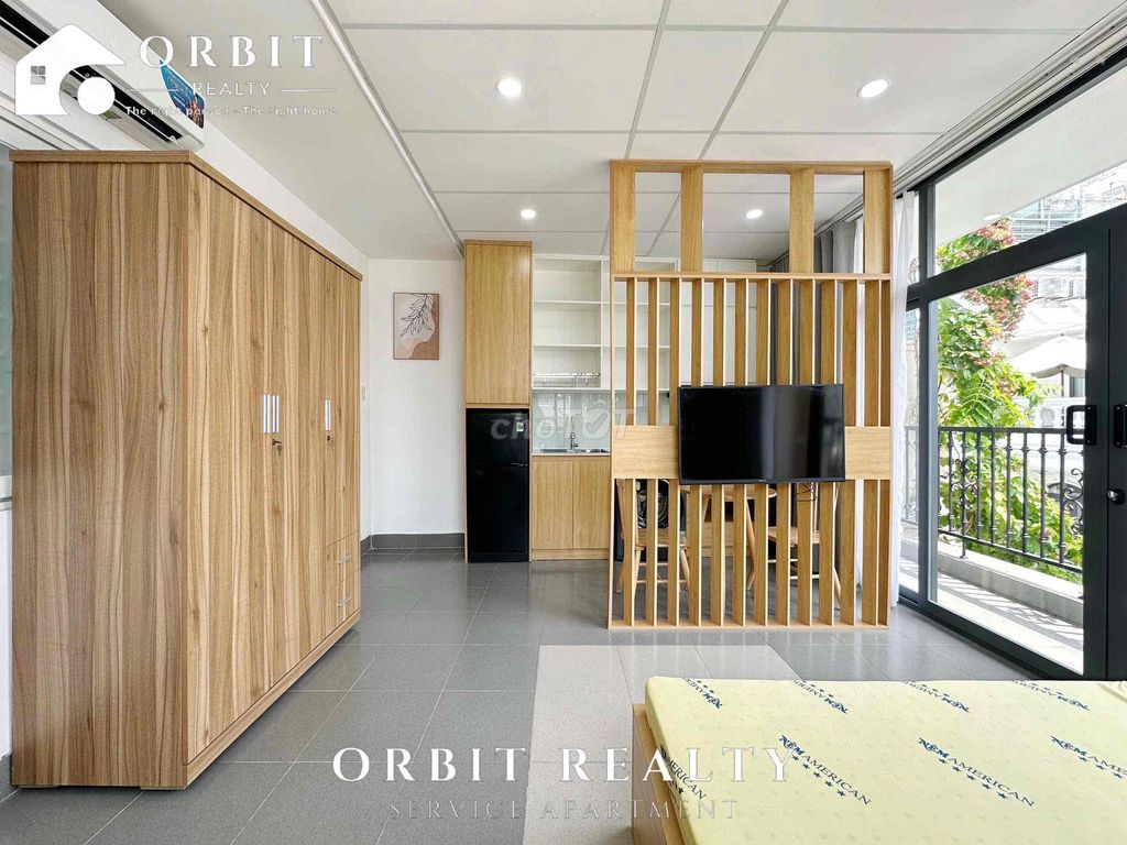 High-level apartment full of furniture right now Phạm Văn Bạch