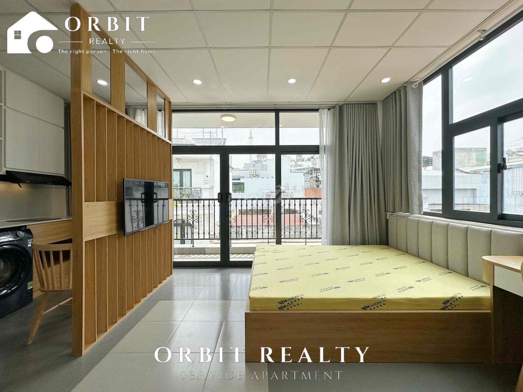 High-level apartment full of furniture right now Phạm Văn Bạch