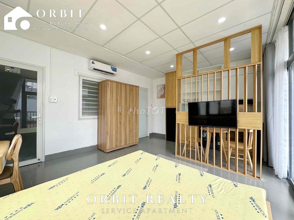 High-level apartment full of furniture right now Phạm Văn Bạch