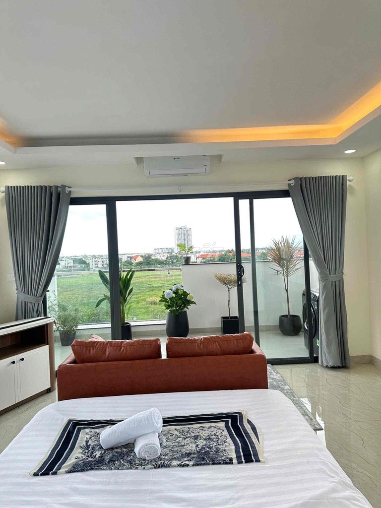 The new luxury service apartment project at the center of the 12th.