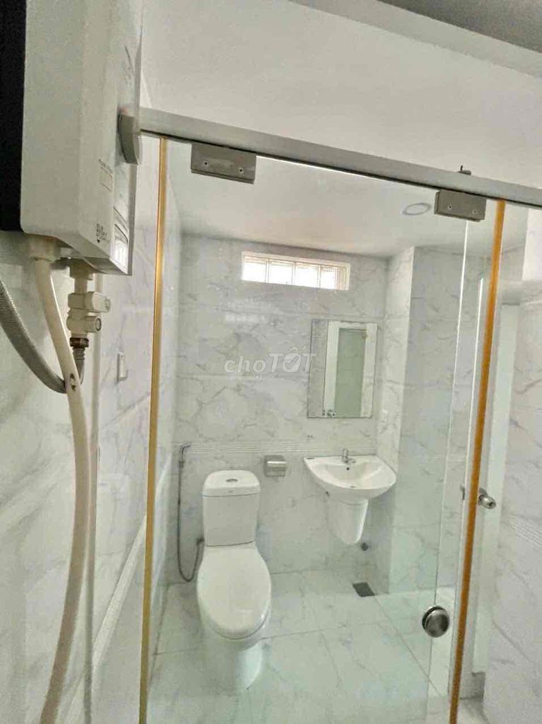 Rent the service apartment, Home Six, Oozma Tsai, 3rd.