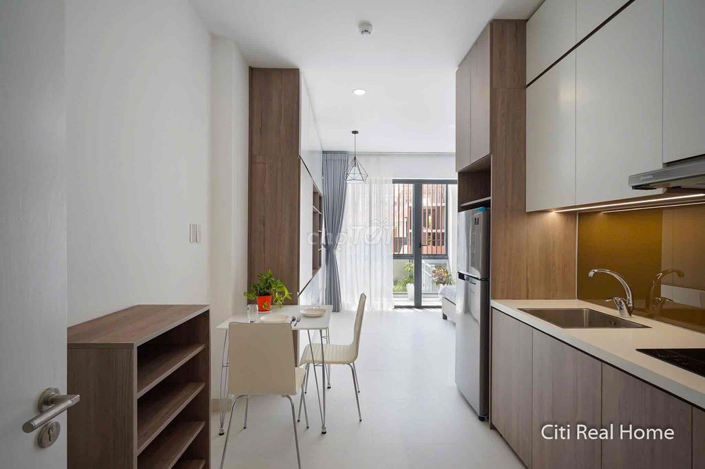 Rent the kitchen balcony apartment.