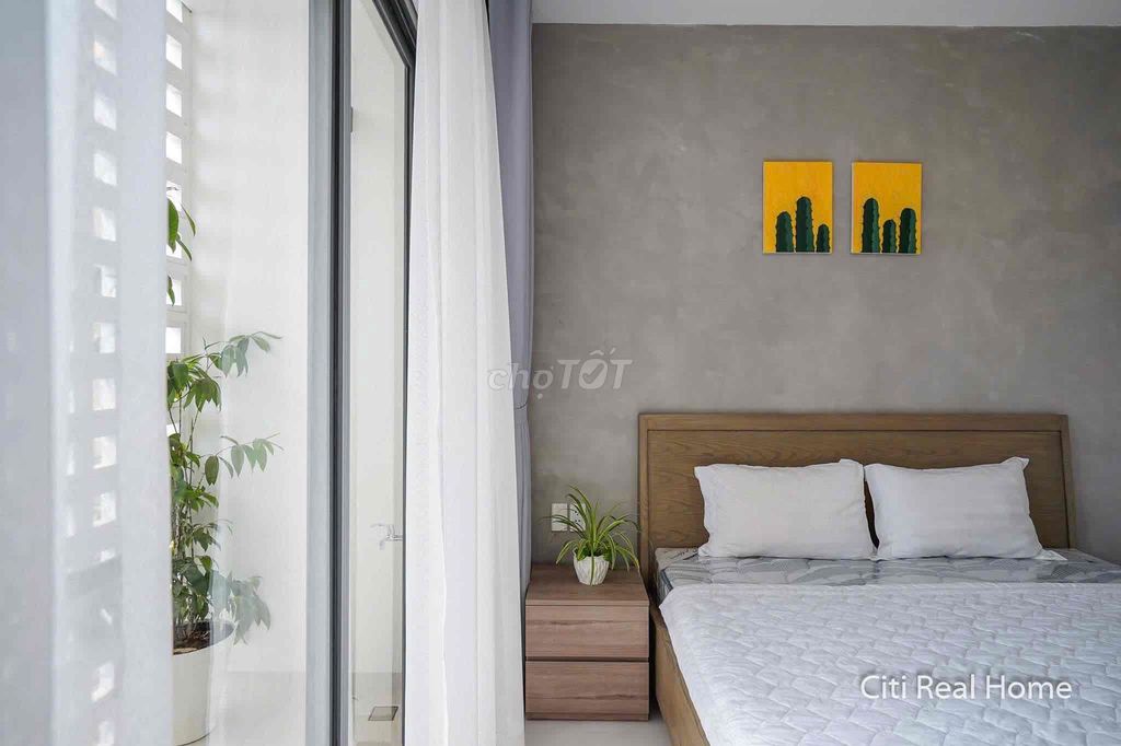 Rent the kitchen balcony apartment.