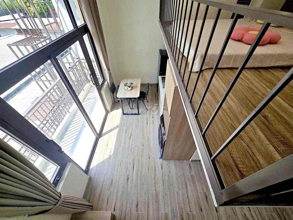Rent a balcony right here at the Viettel building.
