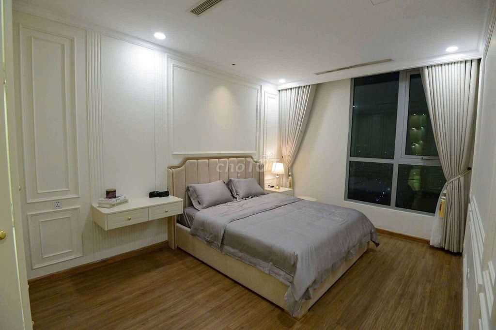 Rent Vinhomes Central Park Guardian 3 bedroom Full interior