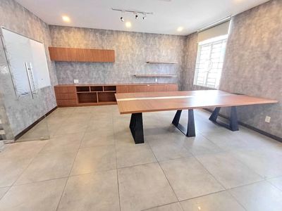 We'll double rent the 1 0nd REDU, 13rd District Bình Thạnh.