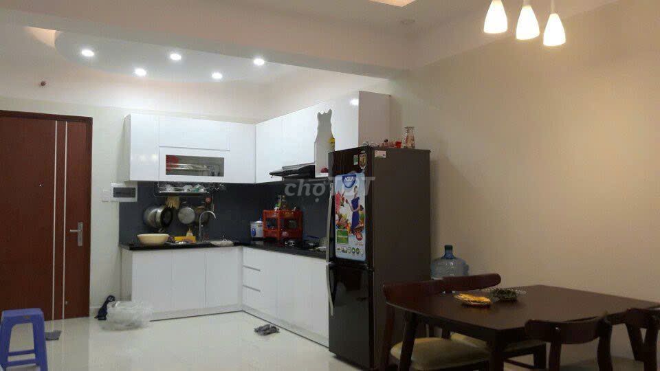 Rent apartment.