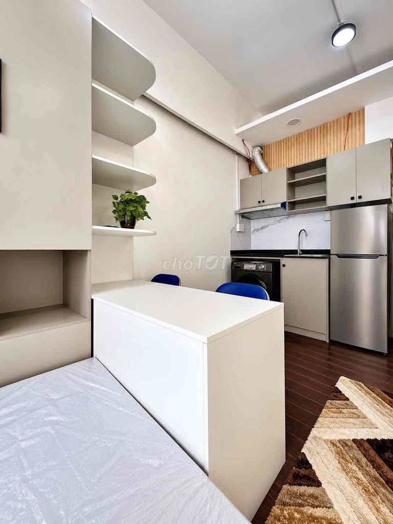 Rent a new studio - sky windows - 1