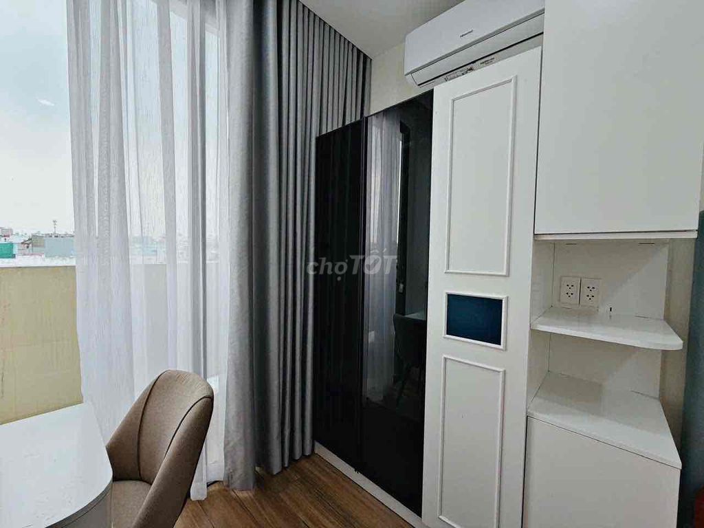 A two-room system near E.town Republic-- office, office, office.