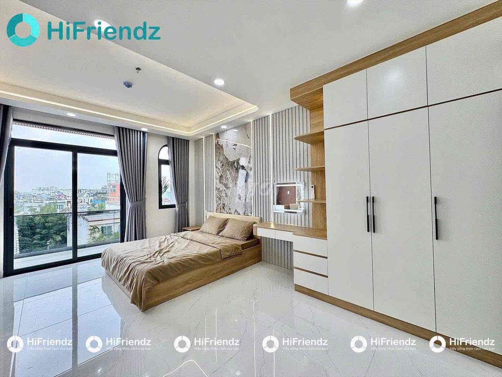 Rent the new balcony 100 percent.