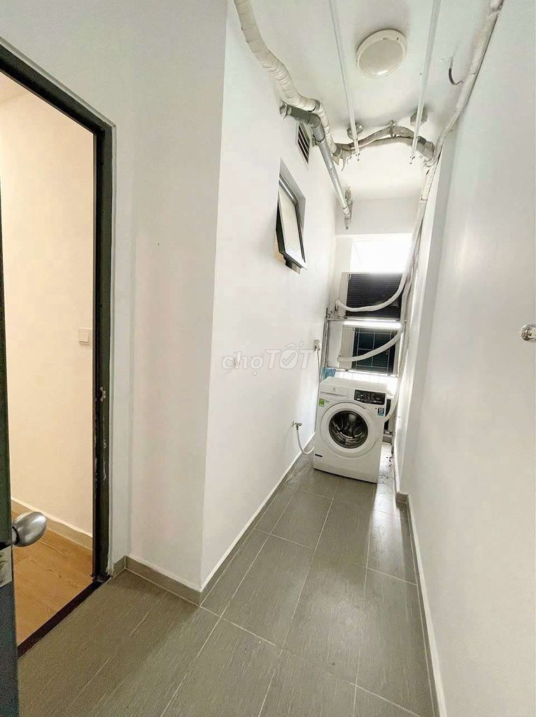 Rent The Pegasuite apartment. Two bedrooms. Two toilets with an interior at 11 million a month.