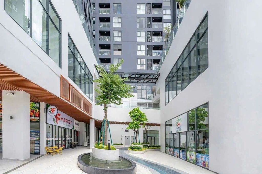 Rent apartment D a qua three bedrooms 2 toilets 83 M2 for 13 million a month.