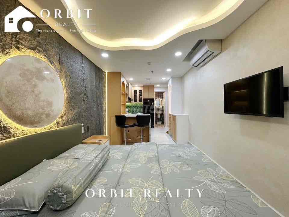 Studio House Full Sư Vạn Hạnh Section 10 near the Great Hall.
