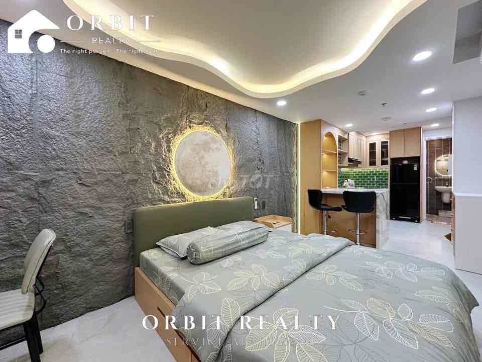Studio House Full Sư Vạn Hạnh Section 10 near the Great Hall.