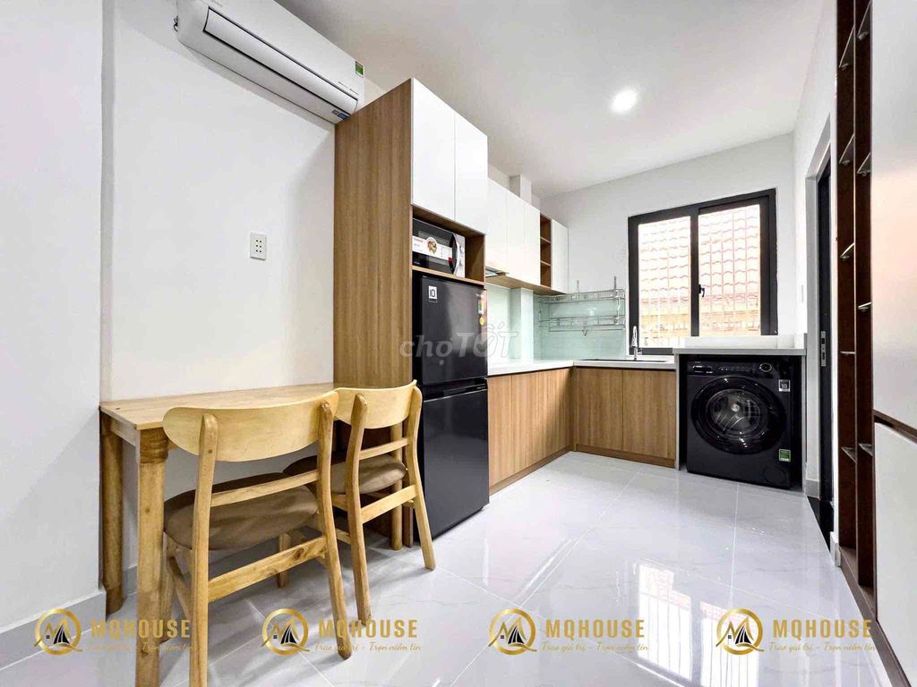 Studio House, Tô Hiến Thành private washing machine, District 10 near Saigon.