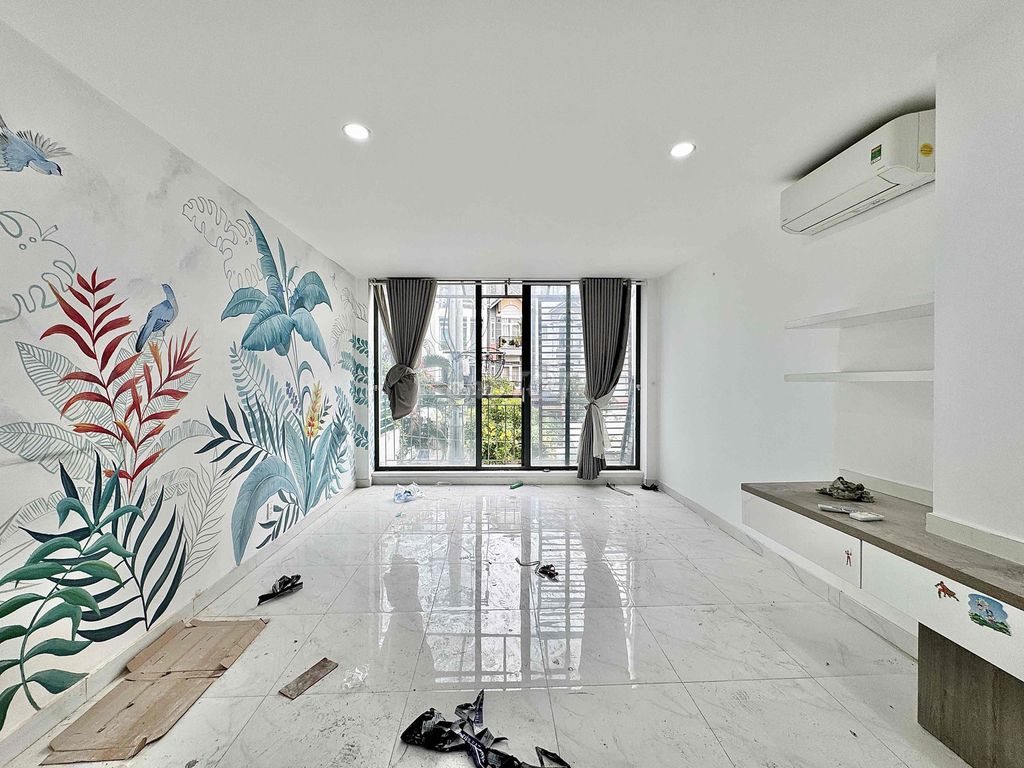 Rent a balcony suite full of Phạm Văn Chiêu Gò Vấp interiors