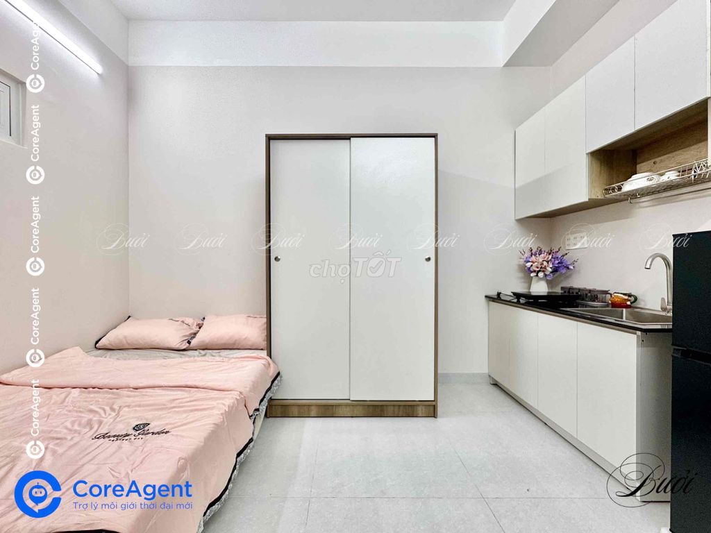 Give us the new 100 percent studio - just Tân Hương - aeon Tân Phú