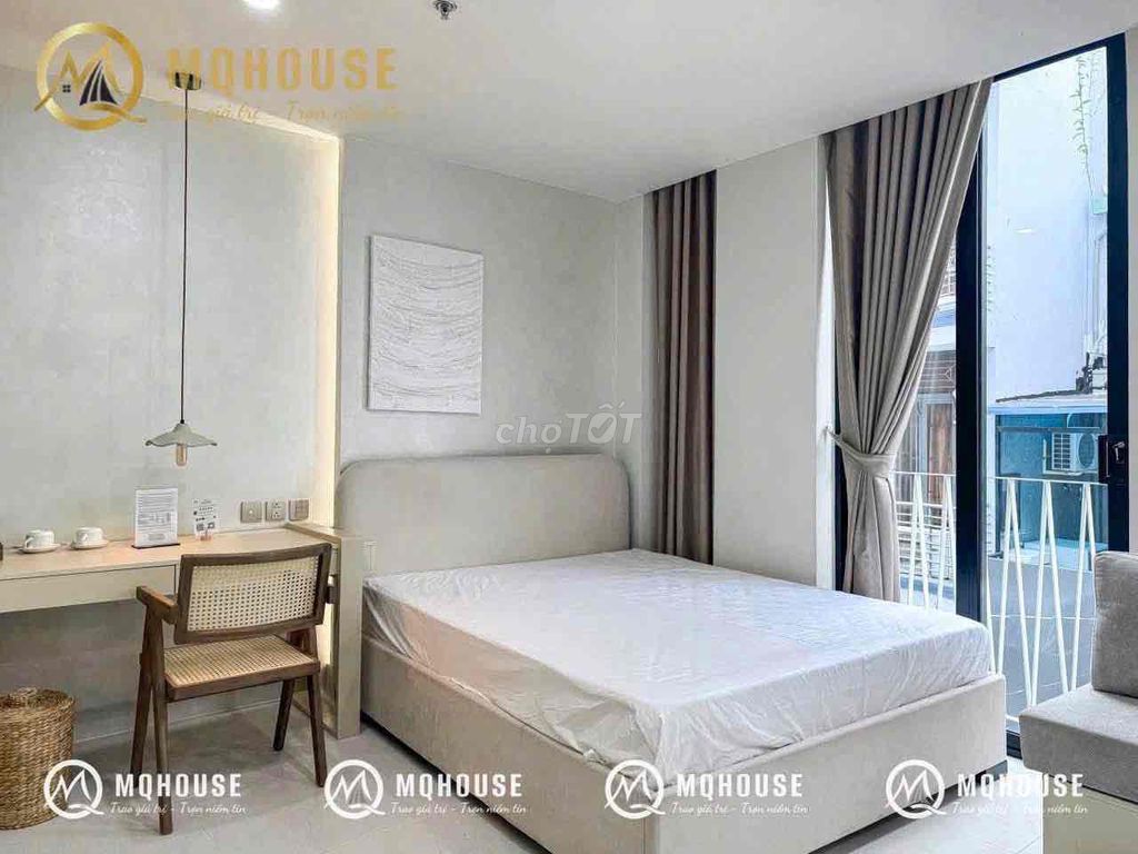 Rent a nice, private studio, 1st district balcony.
