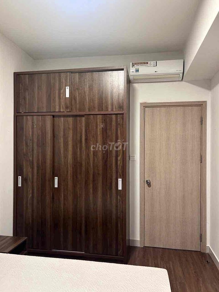 Rent The Sun Avenue District 2, two bedrooms. A toilet, a river view, a nice full interior.