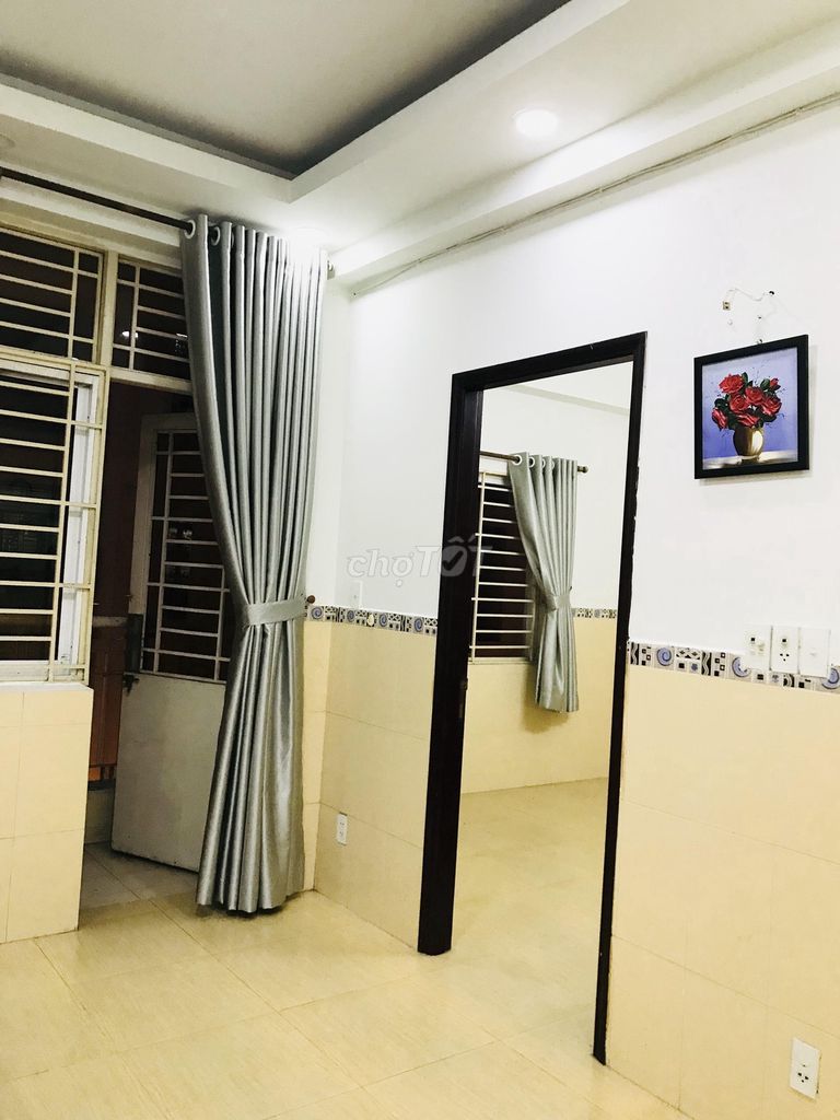 The main owner -- for Chung cư Phú Thọ, District 11, 2 bedrooms, full interior.
