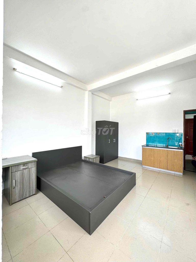 Rent the apartment 30 M2 free balcony Full furniture near the market.