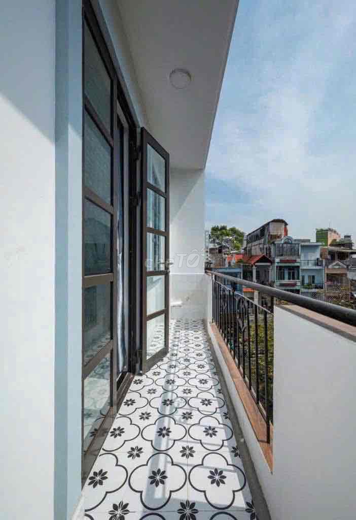Rent the apartment 33 M2 open balcony Full interior near the University of Hutech