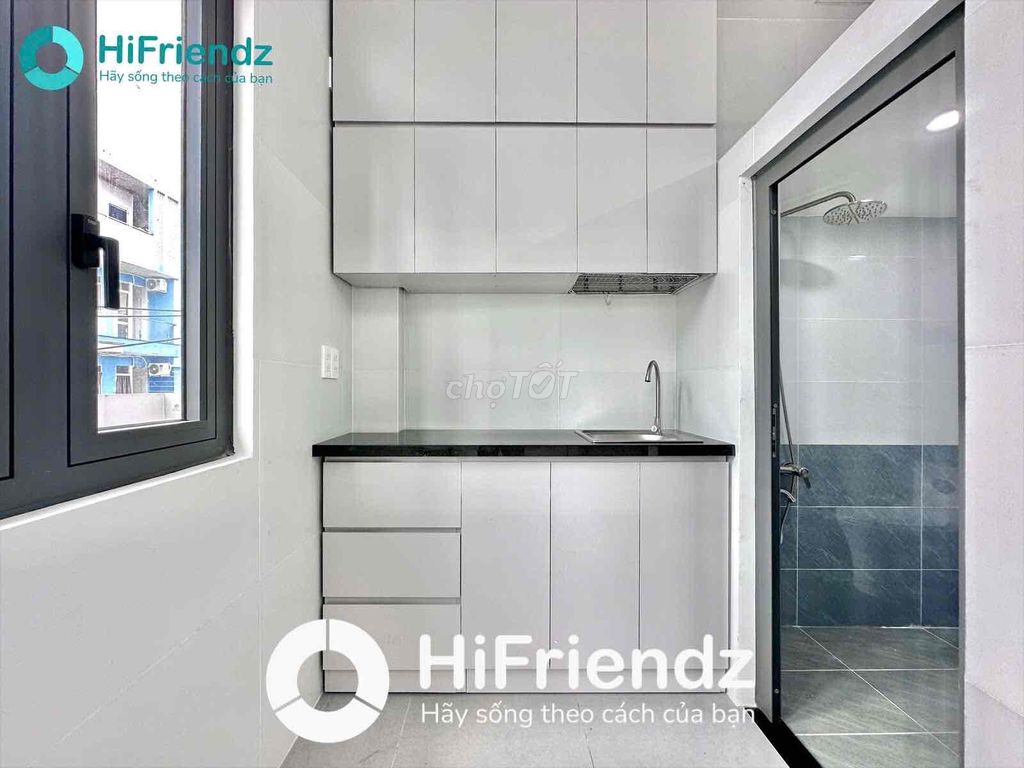 The new construction apartment has 102 in Lạc Long Quân - Europe. There's a full interior balcony.