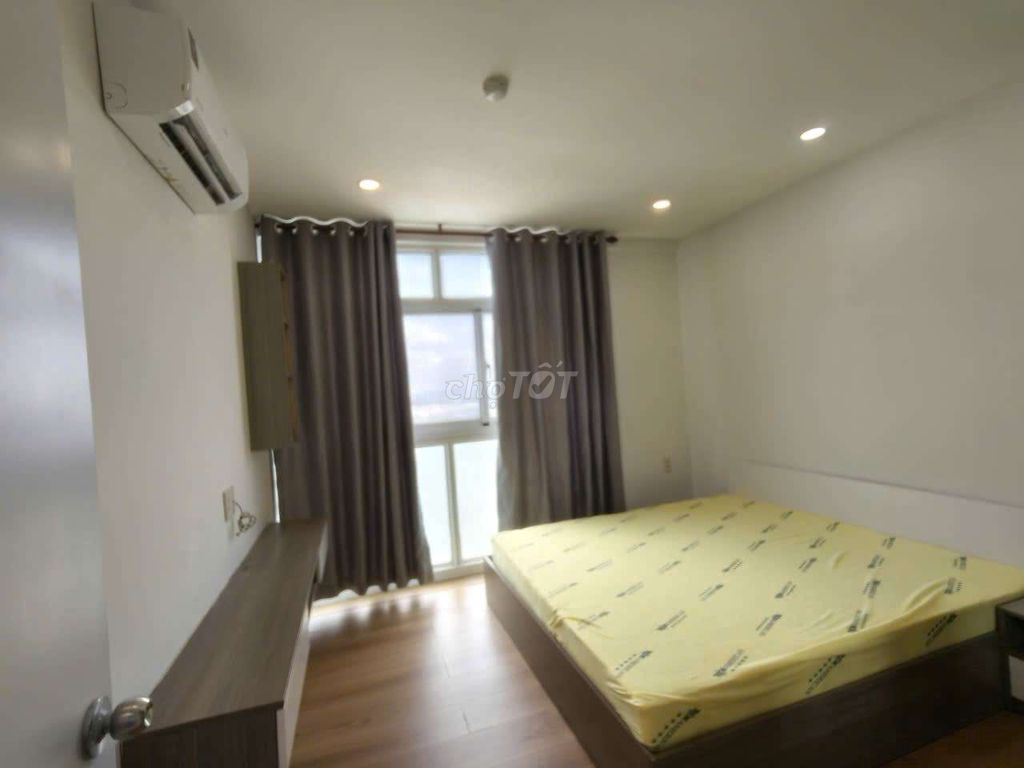 Rent 1 P in the penhouse - full interior