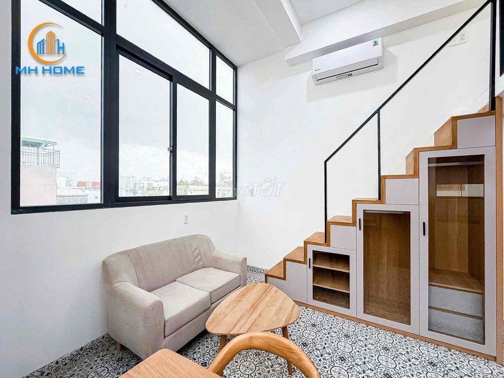 The apartment has a new Cộng Hoà.