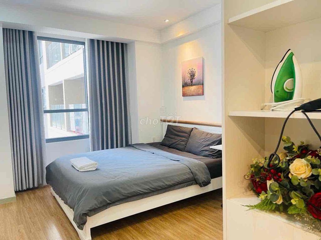 The apartment is two The Gold View fucking bedrooms.