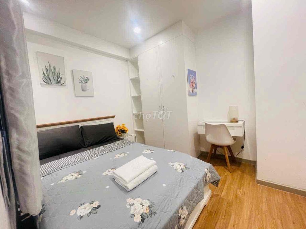 The apartment is two The Gold View fucking bedrooms.