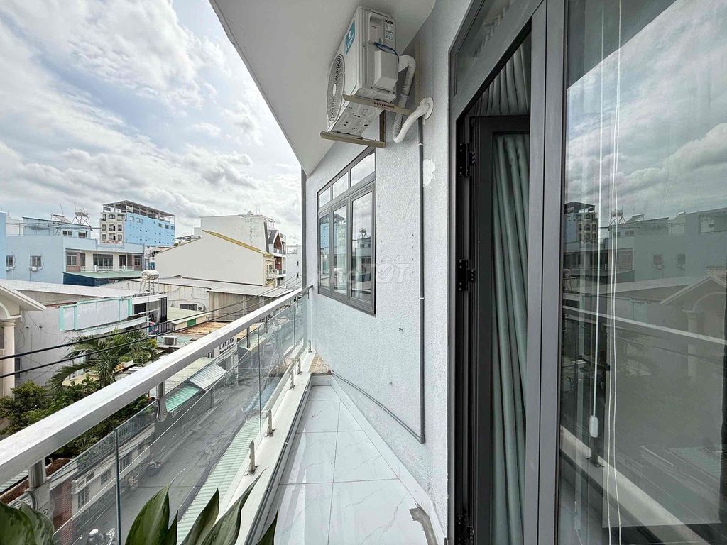 Rent the apartment. A balcony bedroom. Close by the lotte mart.