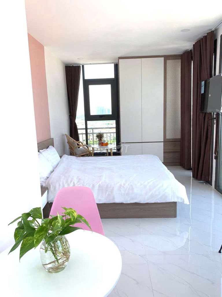 Penthouse service apartment near ufm, nttu