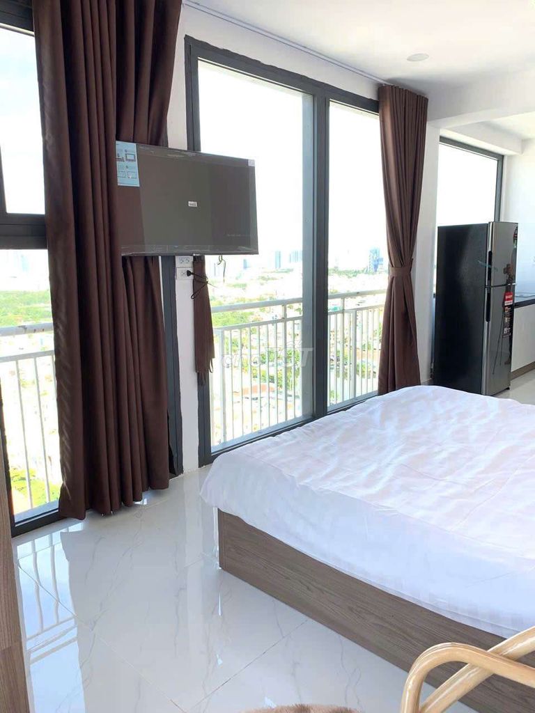 Penthouse service apartment near ufm, nttu