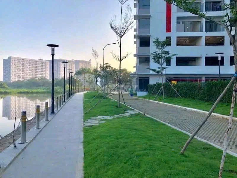 2 Căn hộ HausNeo. It costs 8.5 million ath (the bedroom); 11 million a month.