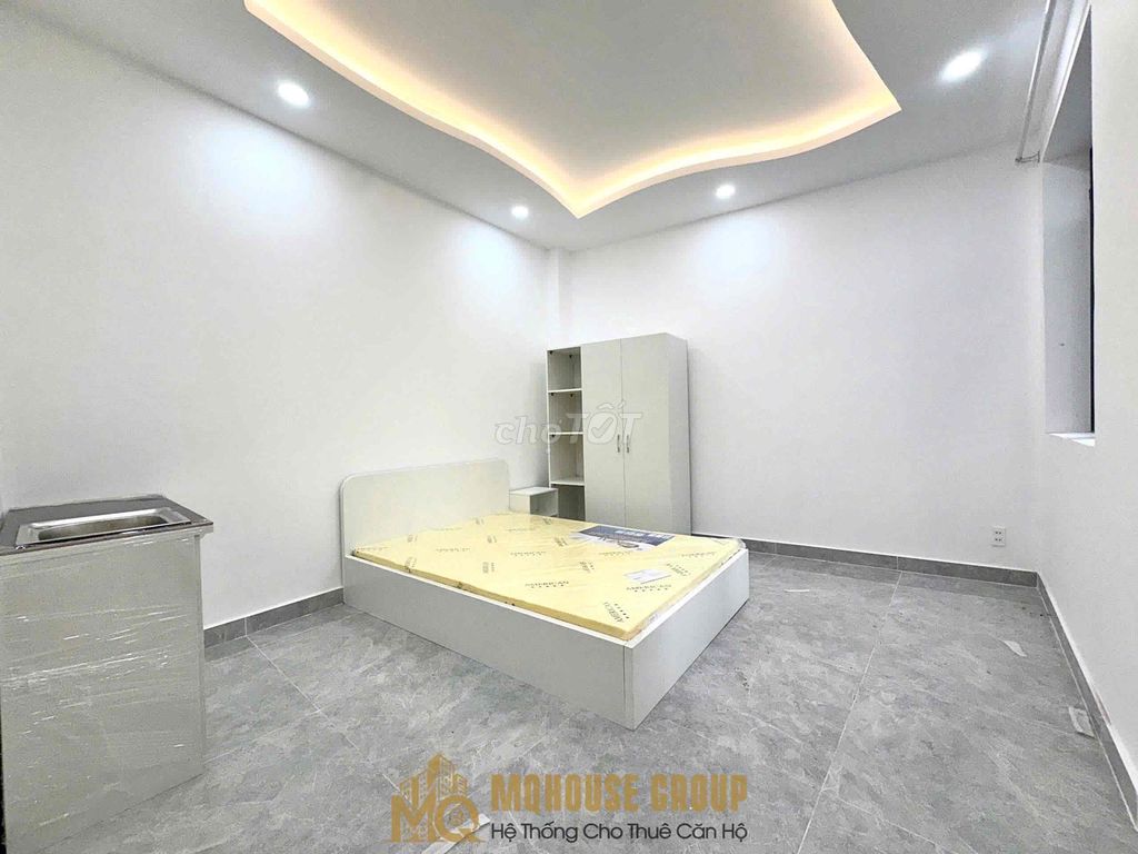 Two balcony bedrooms-- Bạch Đằng, bt-- Blue row near, nvt, ping, bing.