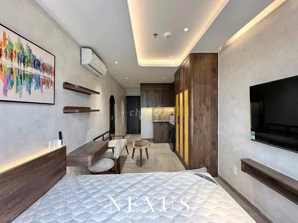 open studio - full interior - Lê Thị Riêng stilt
