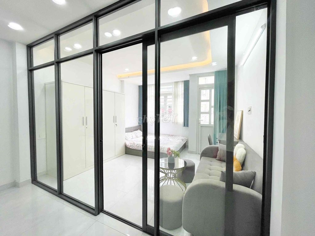 The 1st House, the balcony, Hoàng Sa, Dakao, District 1, near the Town Bridge.