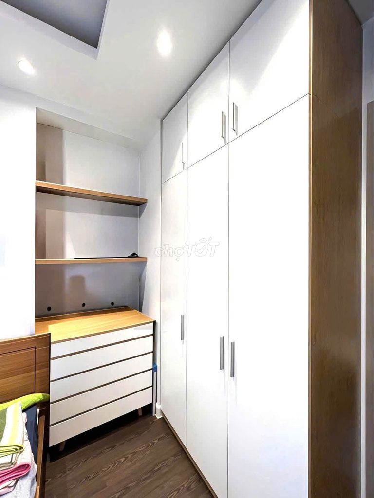 Golden Mansion Super. 2 bedrooms. Only 17 million Novaland projects.