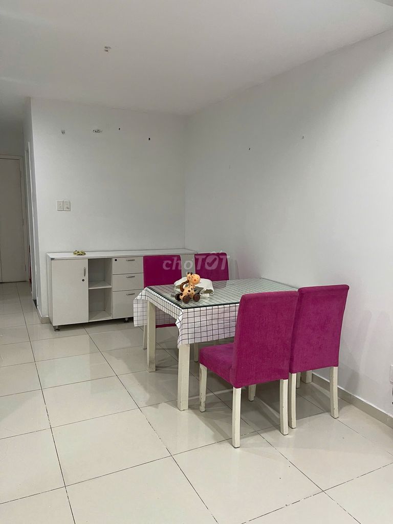 Rent Terra Rosa South 2 bedrooms with a full-cost furniture.
